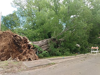 Severe weather damages homes, causes power outages in Sebastian County ...