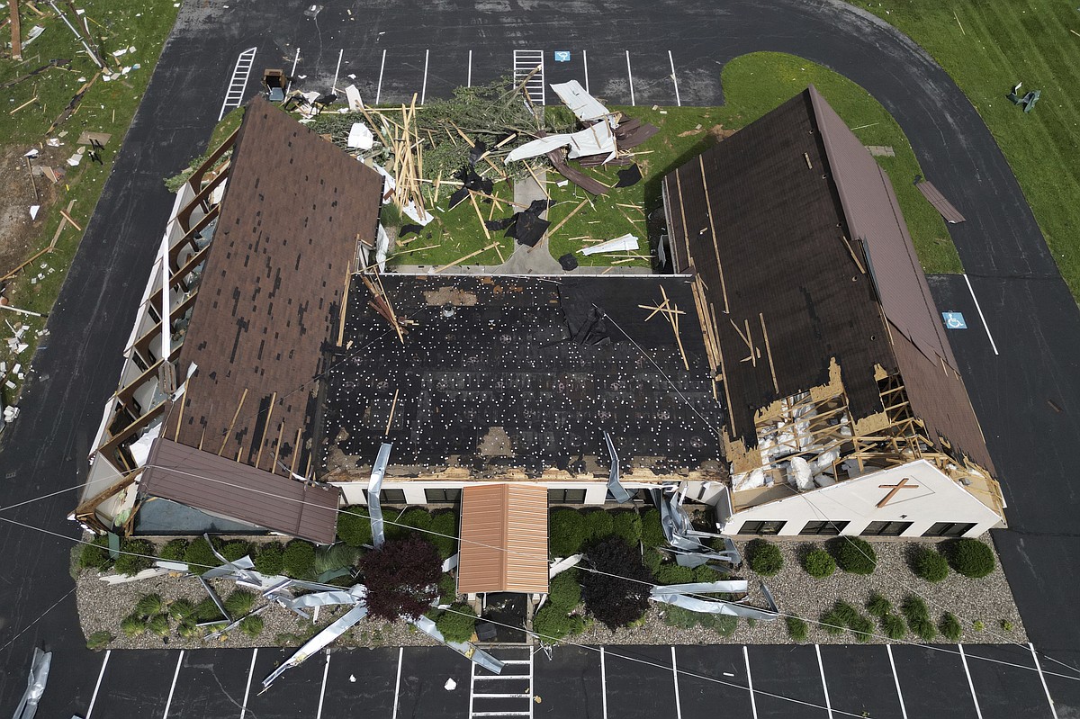 Storms and tornadoes across central US kill dozens and damage homes ...