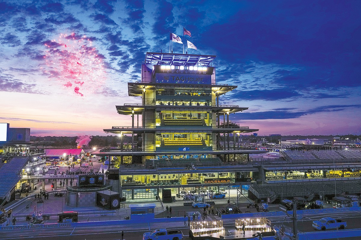 Penske sells one-third of Indianapolis Motor Speedway, IndyCar to Fox
