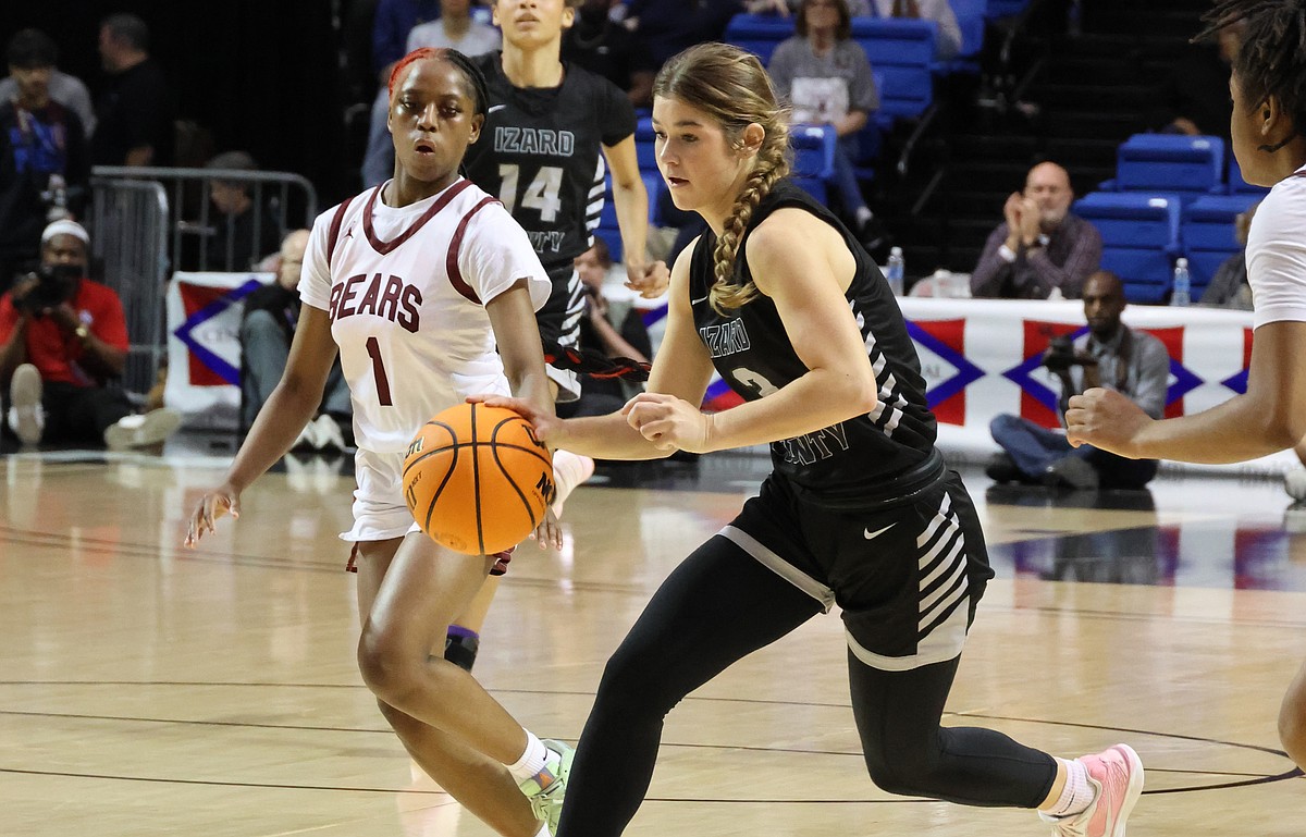 Under the Radar: '26 Izard County guard Olivia Spray | Whole Hog