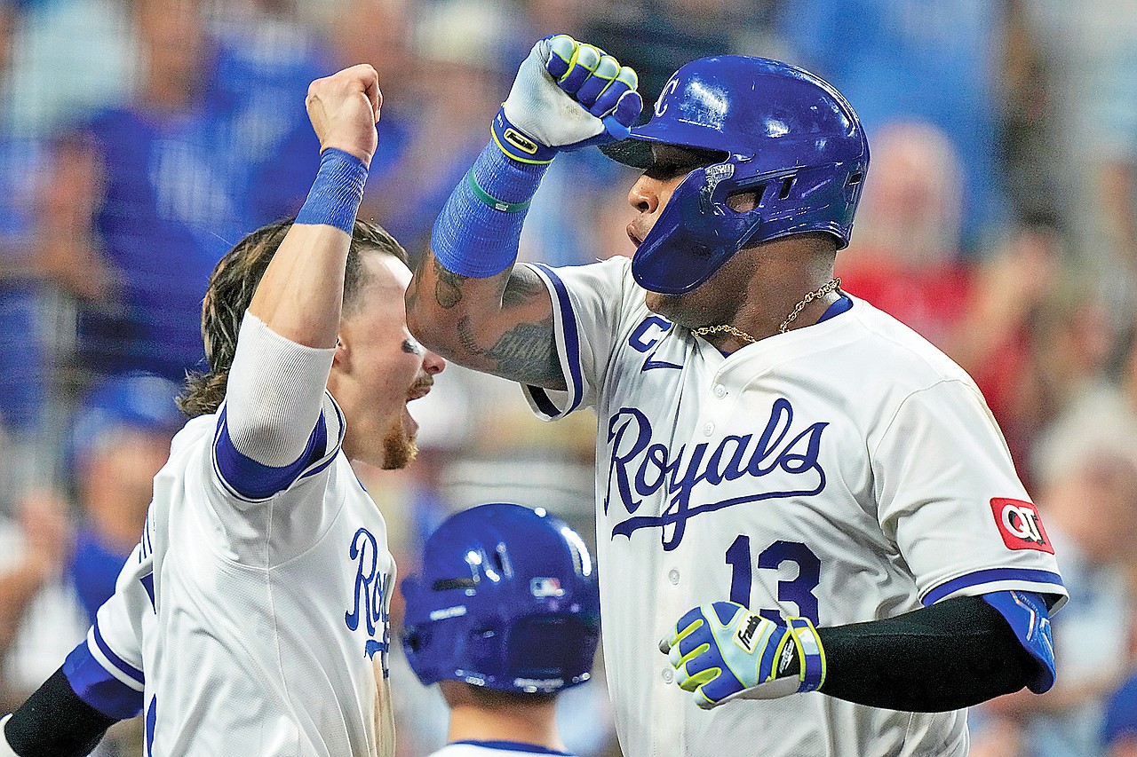 Nationals At Royals: August 12Th   Will The Favorite Win? - m88fljm