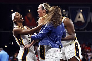 Despite losing Clark, other key players to injury, Fever reach WNBA  semifinals | Jefferson City News Tribune