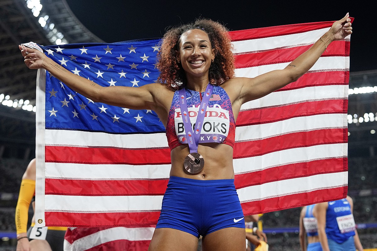 10 Razorbacks medal at World Athletics Championships in Tokyo