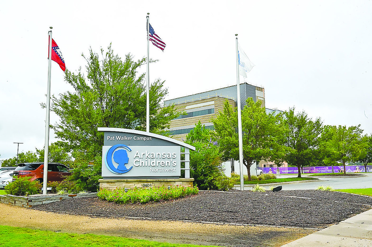 Arkansas Children’s Northwest hosts tour of hospital expansion project ...
