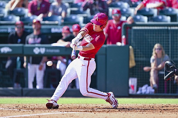 Arkansas baseball notebook: Brenton Clark out, Nolan Souza cleared from shoulder injury