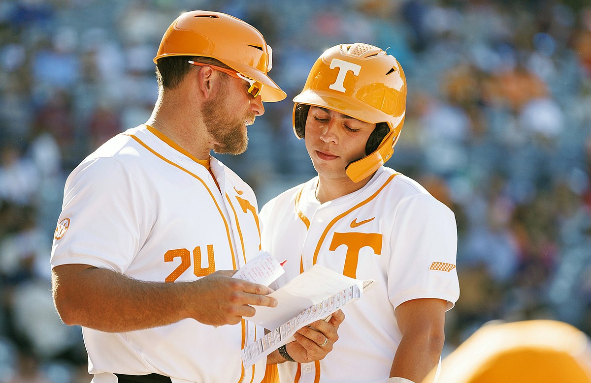 Tennessee promotes assistant Josh Elander to head baseball coach | Chattanooga Times Free Press