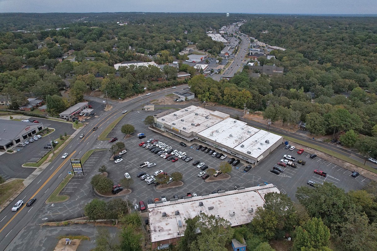 North Little Rock City Council sets vote on whether Lakehill Shopping Center diners can consume alcohol outdoors