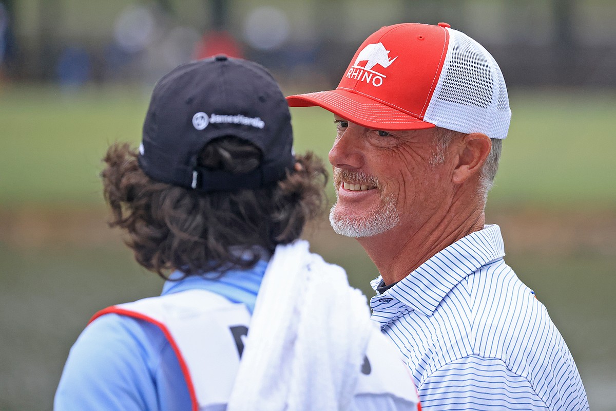 Former Razorback Ridings accomplishes pair of goals, places 2nd in Little Rock