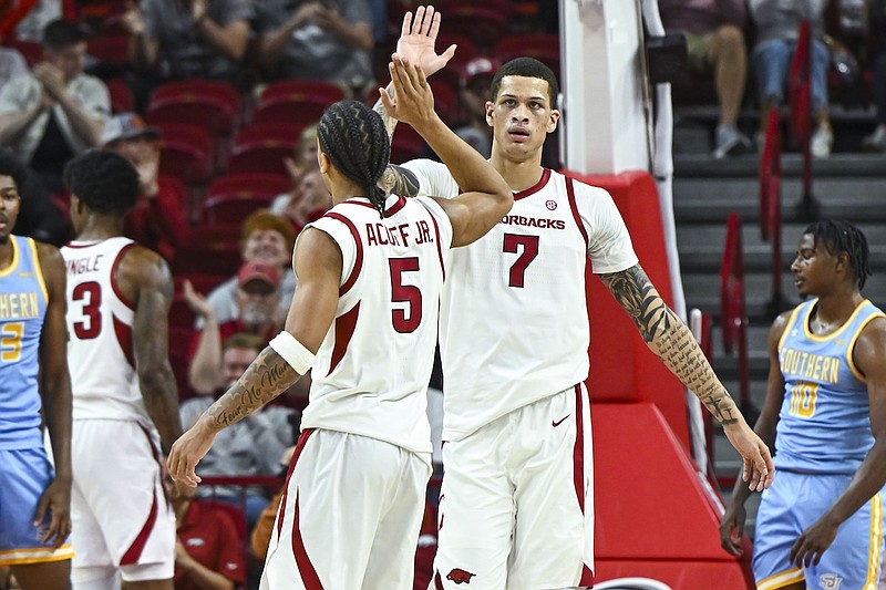 Takeaways from Arkansas basketball's dominant season-opening win over ...
