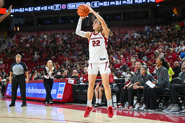 Arkansas women&#x27;s basketball guard Bonnie Deas named SEC Freshman of the Week