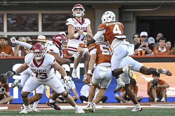 Out of reach: Arkansas Razorbacks hang around in 1st half, then let Texas  Longhorns pull away | The Arkansas Democrat-Gazette - Arkansas' Best News  Source