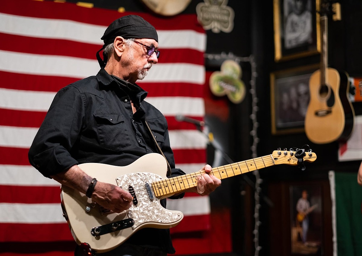 LIVE MUSIC IN ARKANSAS: Gene Reid marks birthday with Hibernia Tavern bash