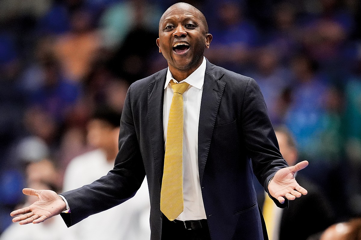 Missouri welcomes Cleveland State to Mizzou Arena as Gates battles former assistant