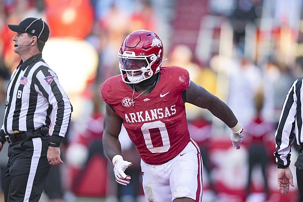 Arkansas football RB Braylen Russell listed as out for final game vs ...