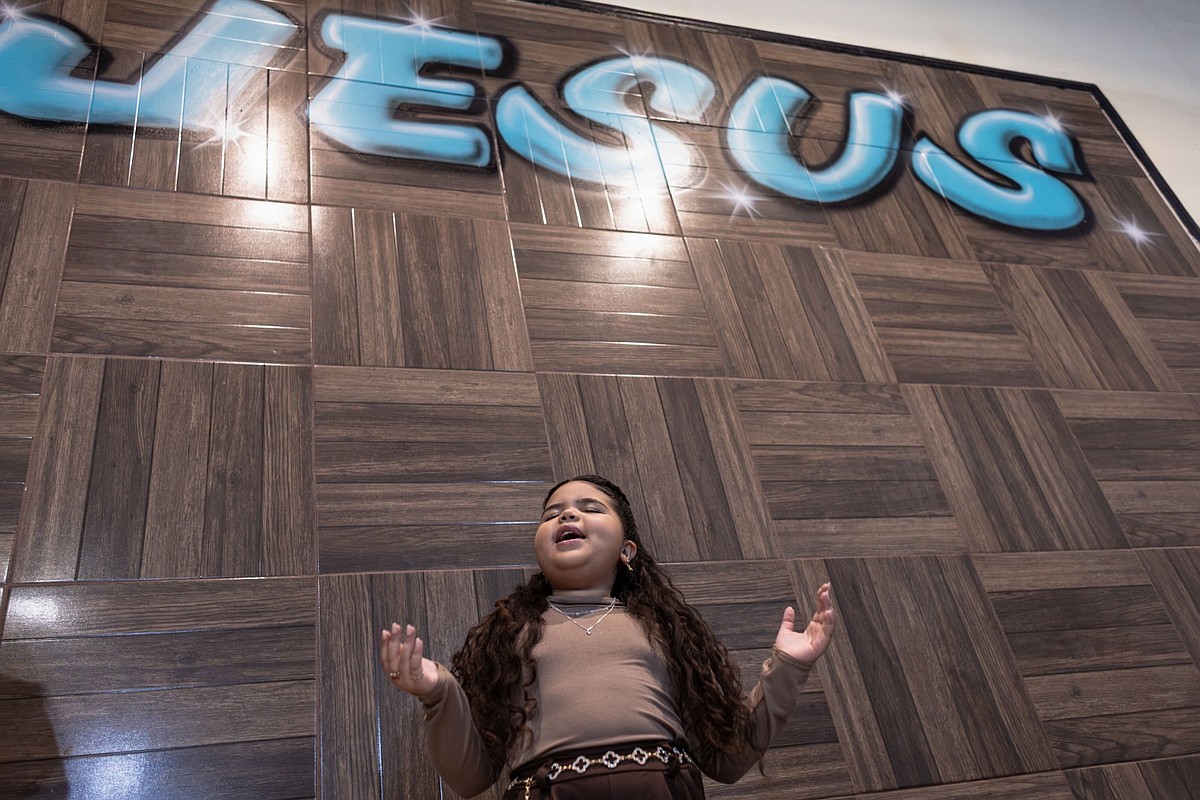 This star evangelical preacher is 8 — and she’s part of a growing trend