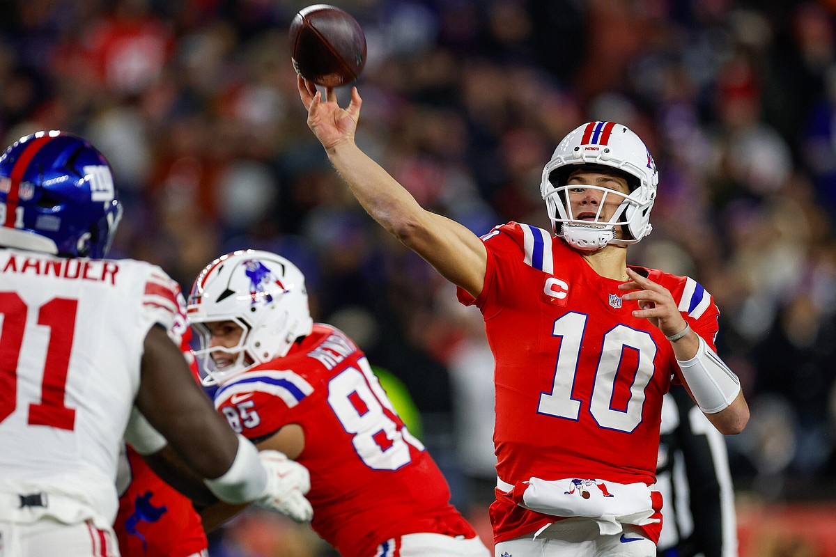 5-at-10: Pats pace NFL power poll, coaching carousel takeaways, potential CFP rankings questions