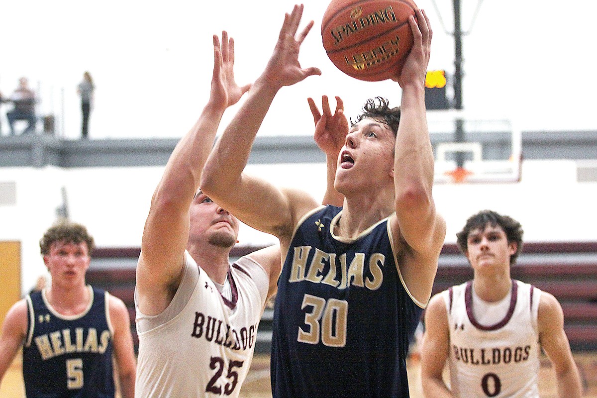 Helias boys basketball enjoys luxury of having deep roster | Jefferson ...