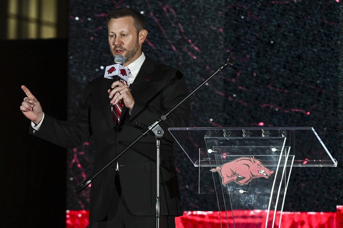 Arkansas football: Silverfield adds cornerbacks coach, general manager to Razorbacks staff