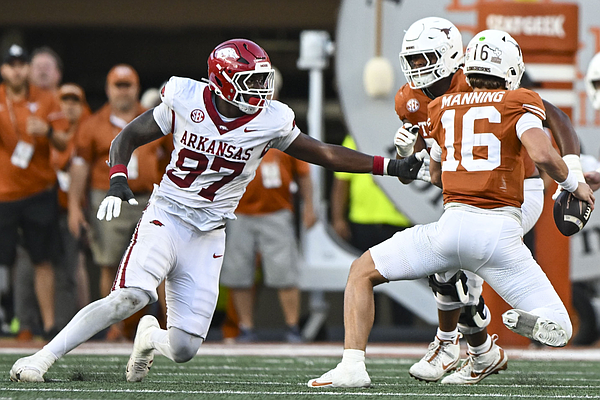 Arkansas football returnee tracker: Which players are returning for 2026 season? | Whole Hog Sports