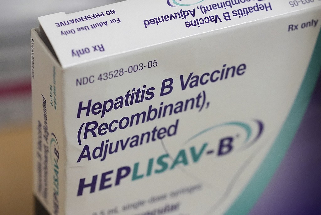 Arkansas reviewing new federal guidelines on hepatitis B vaccinations