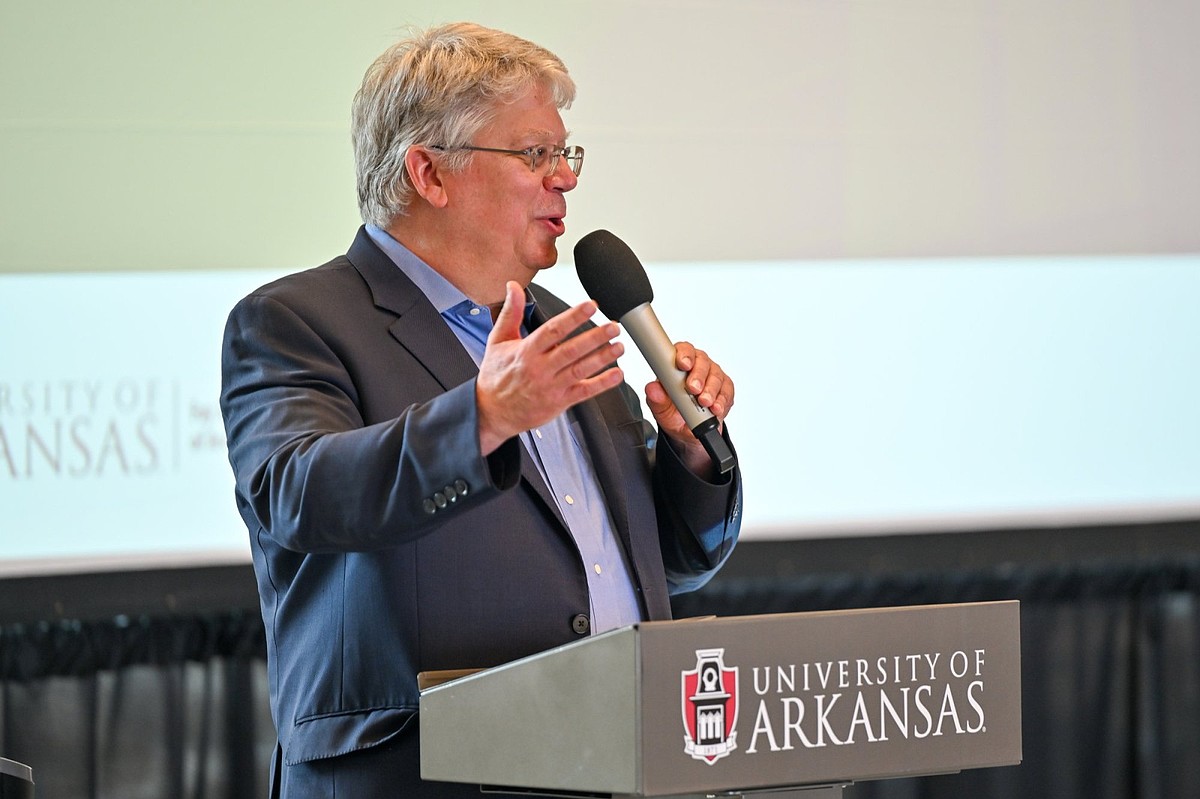 Dean of University of Arkansas’ Fay Jones School of Architecture and Design will step down
