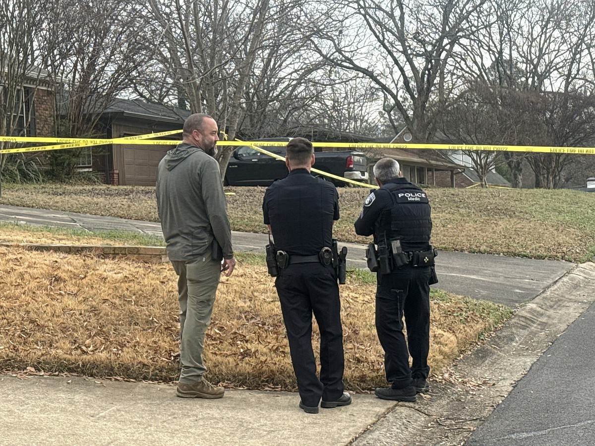 One person dead after being shot by North Little Rock Police, investigation underway