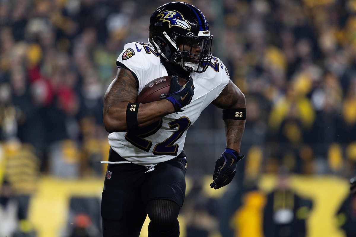 5-at-10: NFL best coaching openings, college QB1 turn portal to paydays, Derrick Henry’s greatness