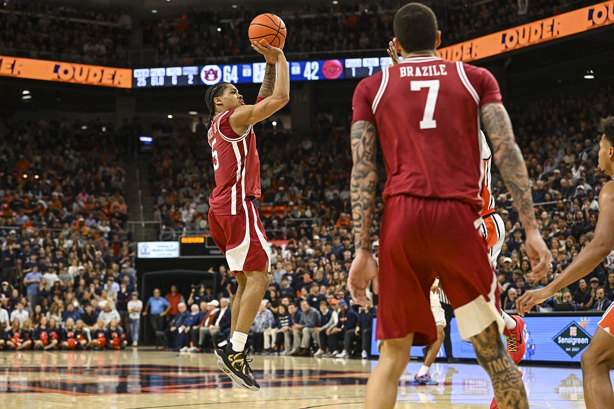 Arkansas men’s basketball: Calipari says Razorbacks were atypical in lopsided loss