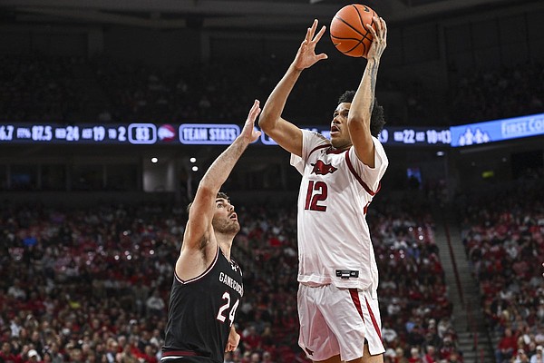 Arkansas basketball paint production leads to emphatic SEC win over South Carolina