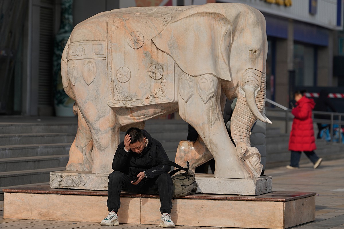 An app’s blunt life check adds another layer to the loneliness crisis in China