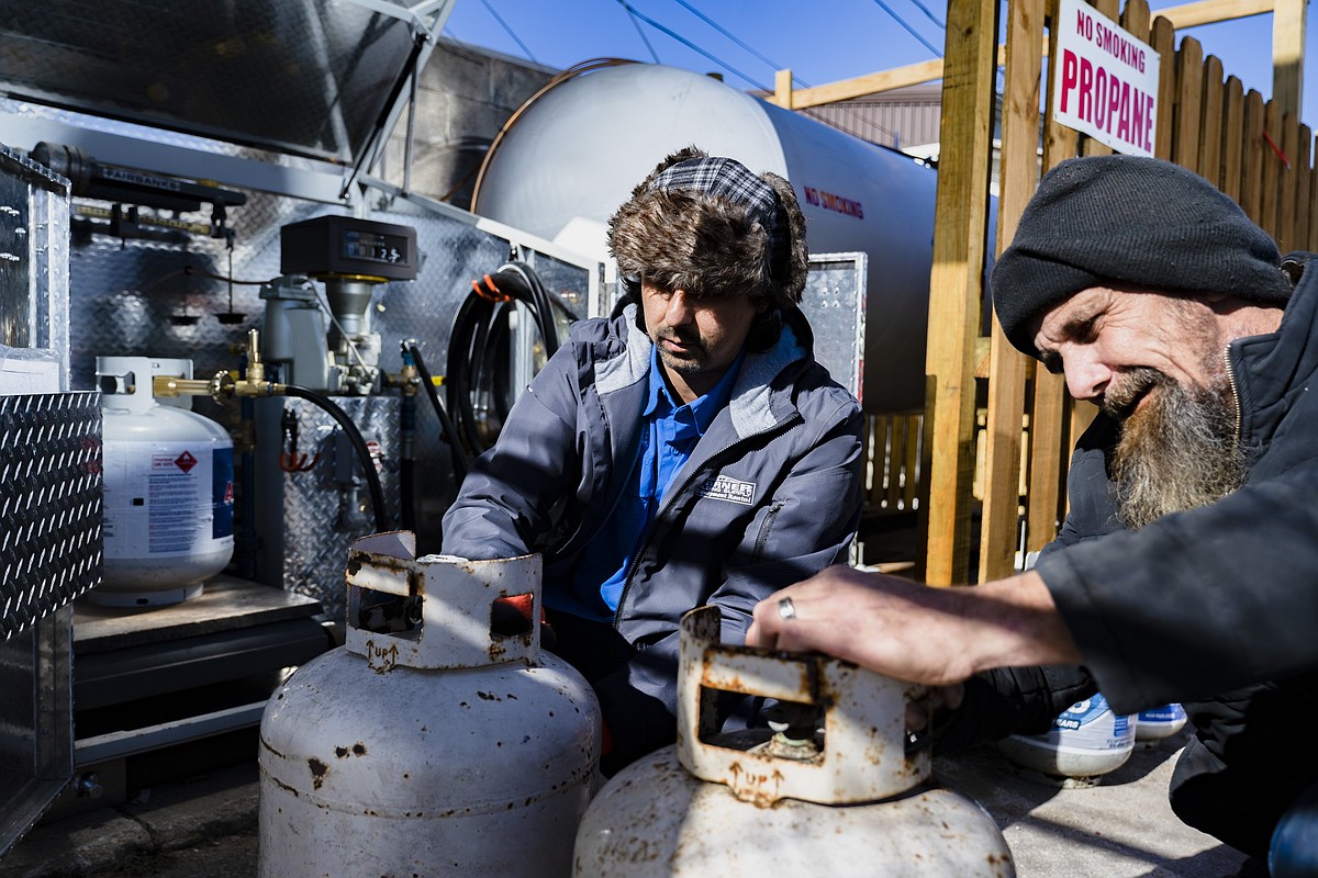 Gov. Sarah Huckabee Sanders declares emergency ahead of winter storm