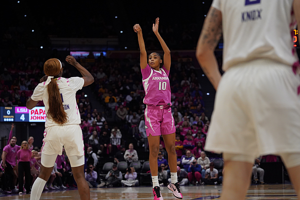 LIVE SCORE UPDATES & ANALYSIS: Arkansas women's basketball at LSU