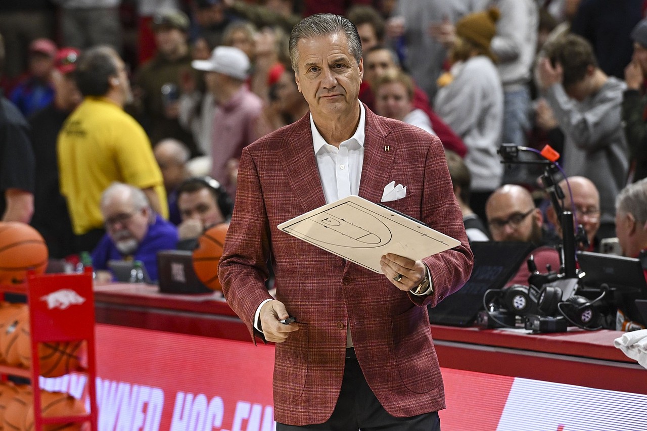 Arkansas men’s basketball: Managers for Razorbacks, Kentucky Wildcats ...