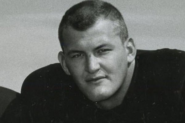 Jim Finch, Razorback whose 2-point play beat top-ranked Texas in 1964 ...