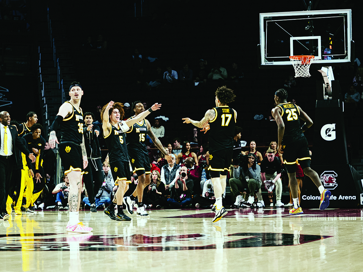 Missouri men's basketball rolls to road win against South Carolina