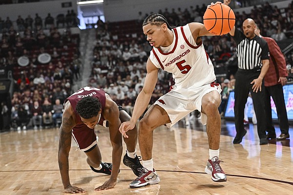 Arkansas basketball looking to continue scoring balance, high assist rate at LSU