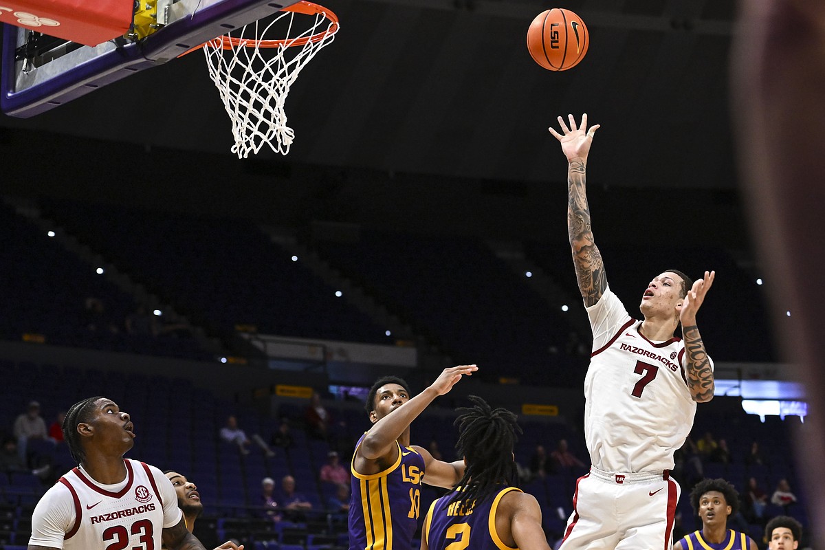 Arkansas basketball notebook: Trevon Brazile's double-double, Razorbacks' road streak