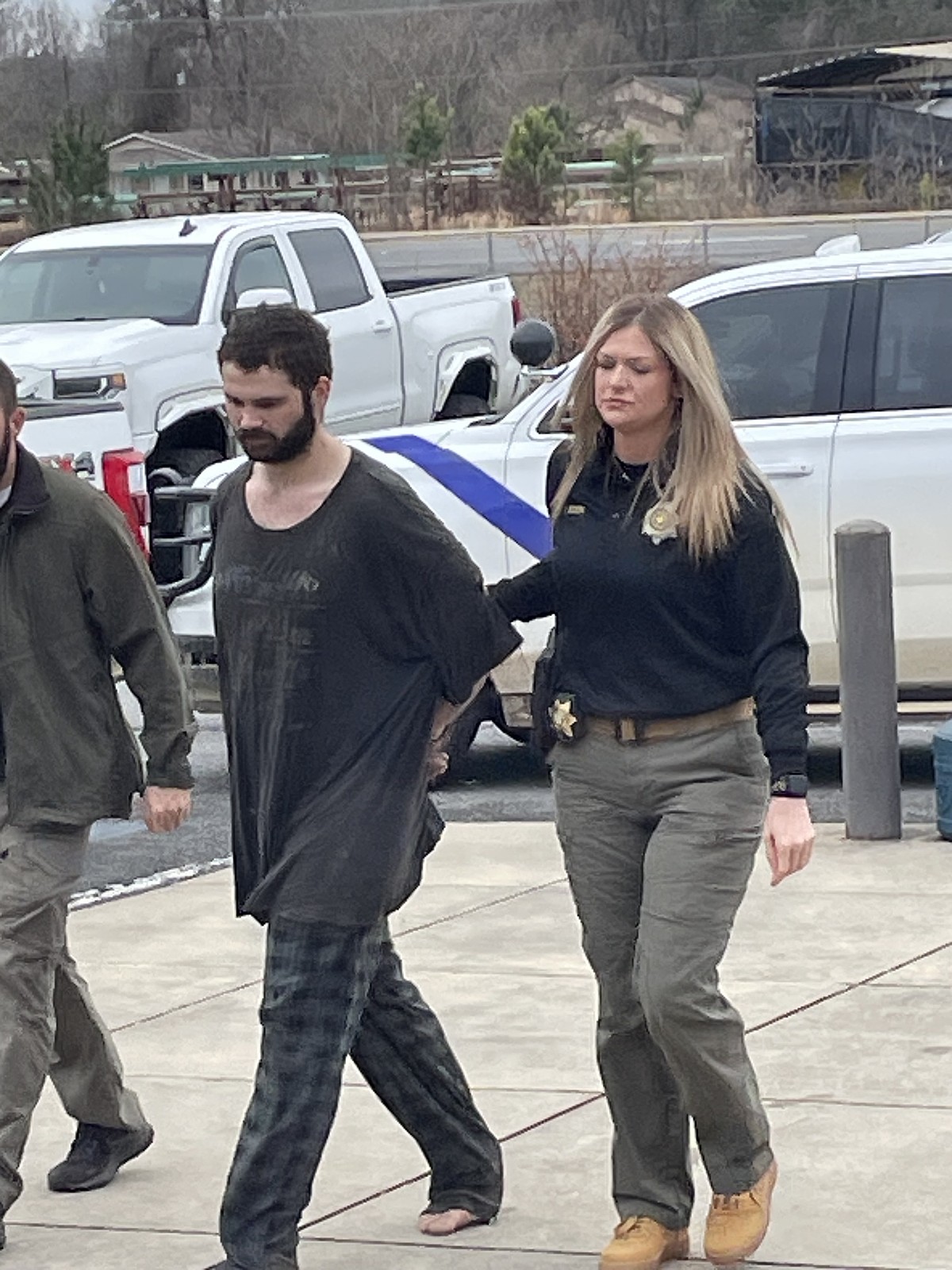 Ouachita County man arrested after hourslong standoff and overnight ...
