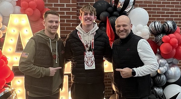 2027 long snapper Clayton Powell super-charged by January visit to Arkansas