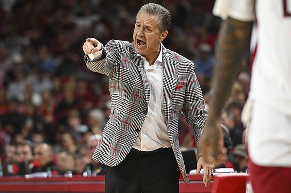 John Calipari press conference: Arkansas basketball coach, players recap win over Auburn