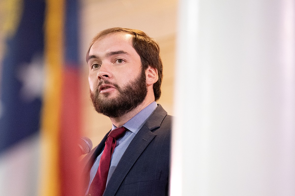 Moore wins straw poll following GOP forum. Fuller takes second