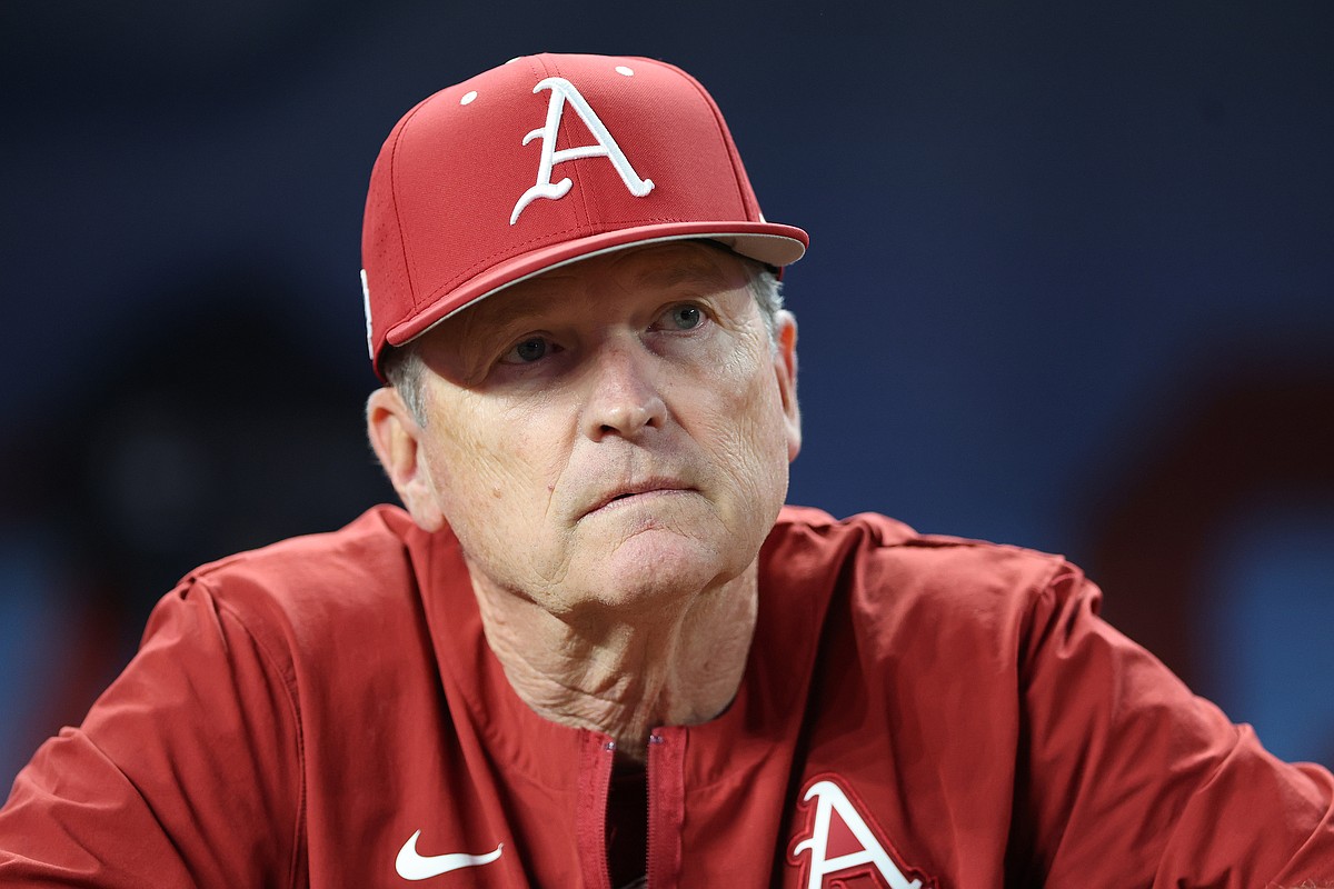 LIVE SCORE UPDATES & ANALYSIS: Arkansas baseball vs. Texas Tech