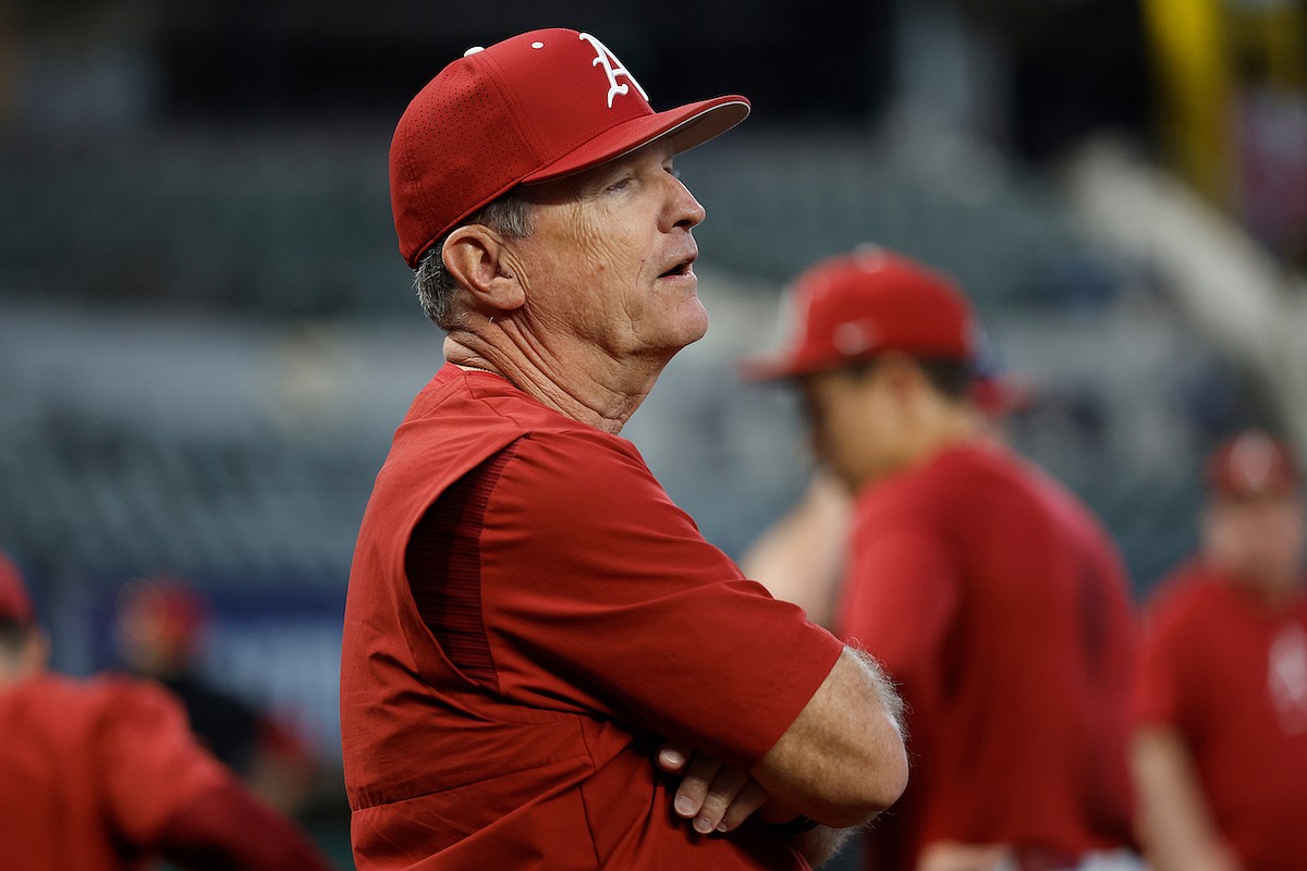 LIVE SCORE UPDATES &amp; ANALYSIS: Arkansas baseball vs. Tarleton State