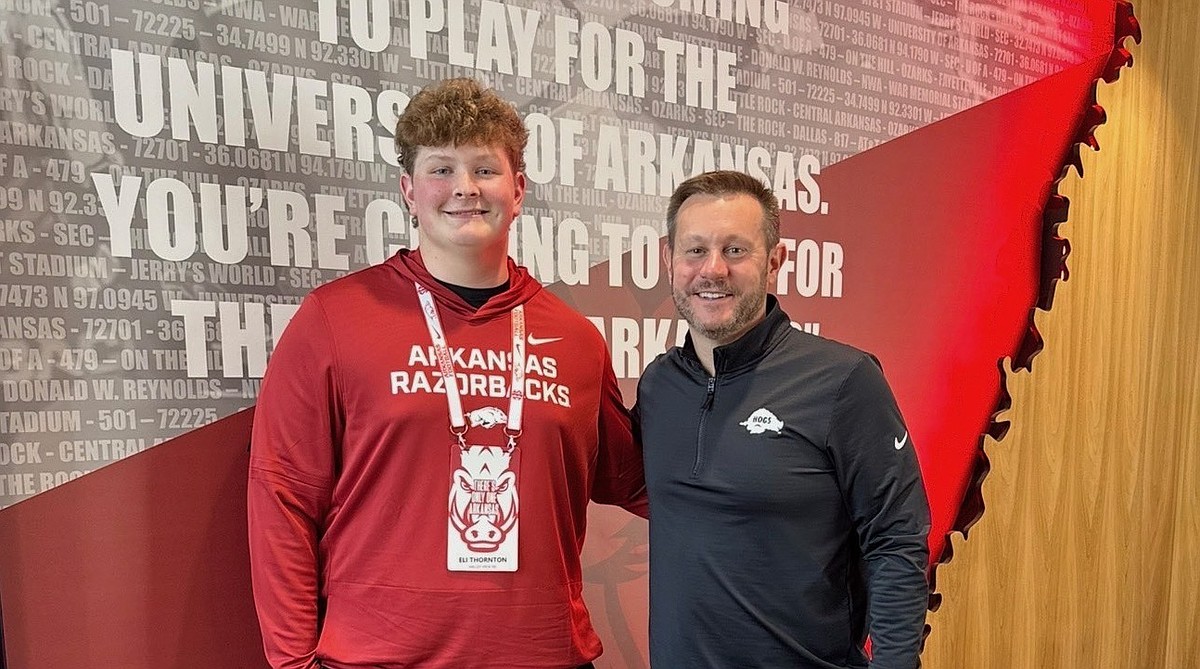 Arkansas football offers in-state '27 defensive lineman