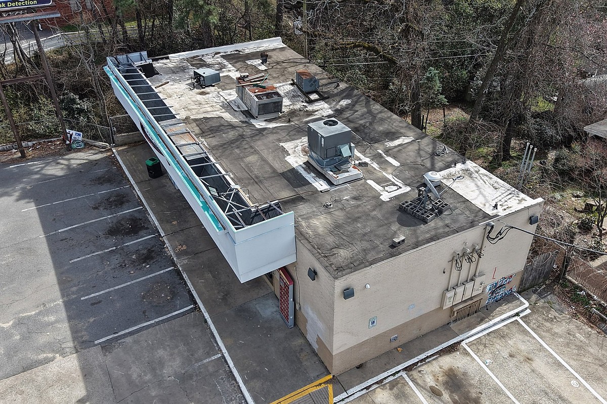 Structures across Arkansas show strain from winter storm mix