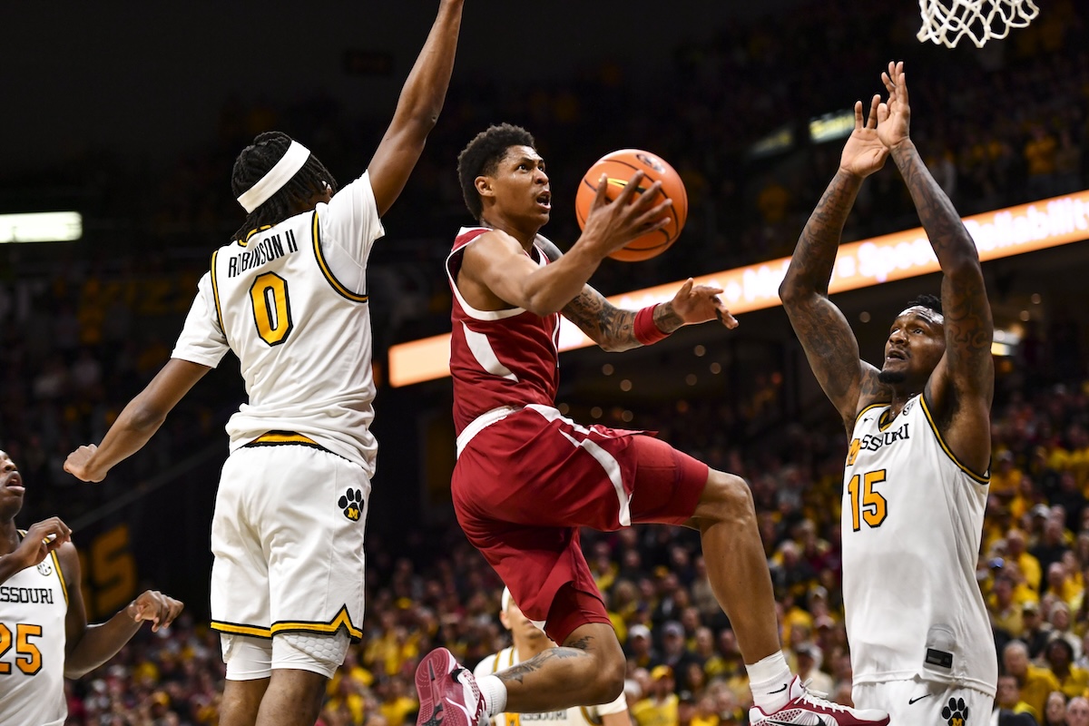 Meleek Thomas shows reliability in shorthanded Arkansas basketball's ...