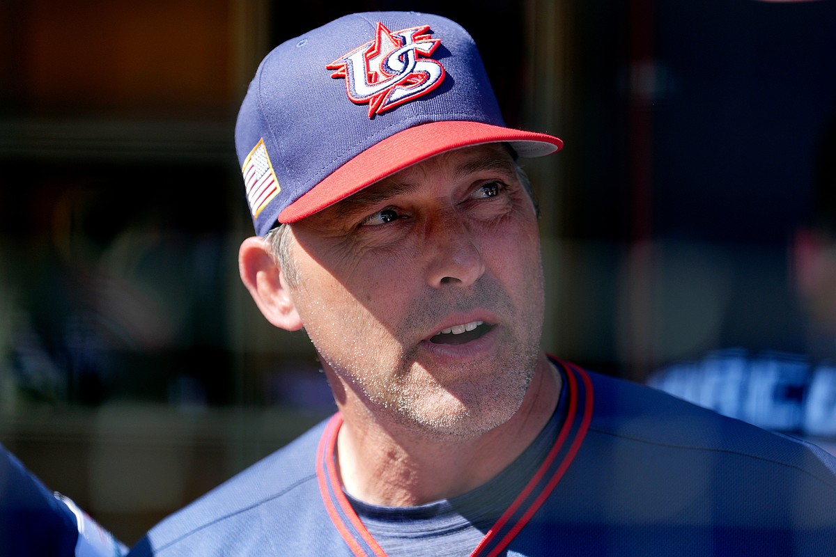 5-at-10: Which way Wednesday with three crazy sports happenings and a Rushmore of best unibrows