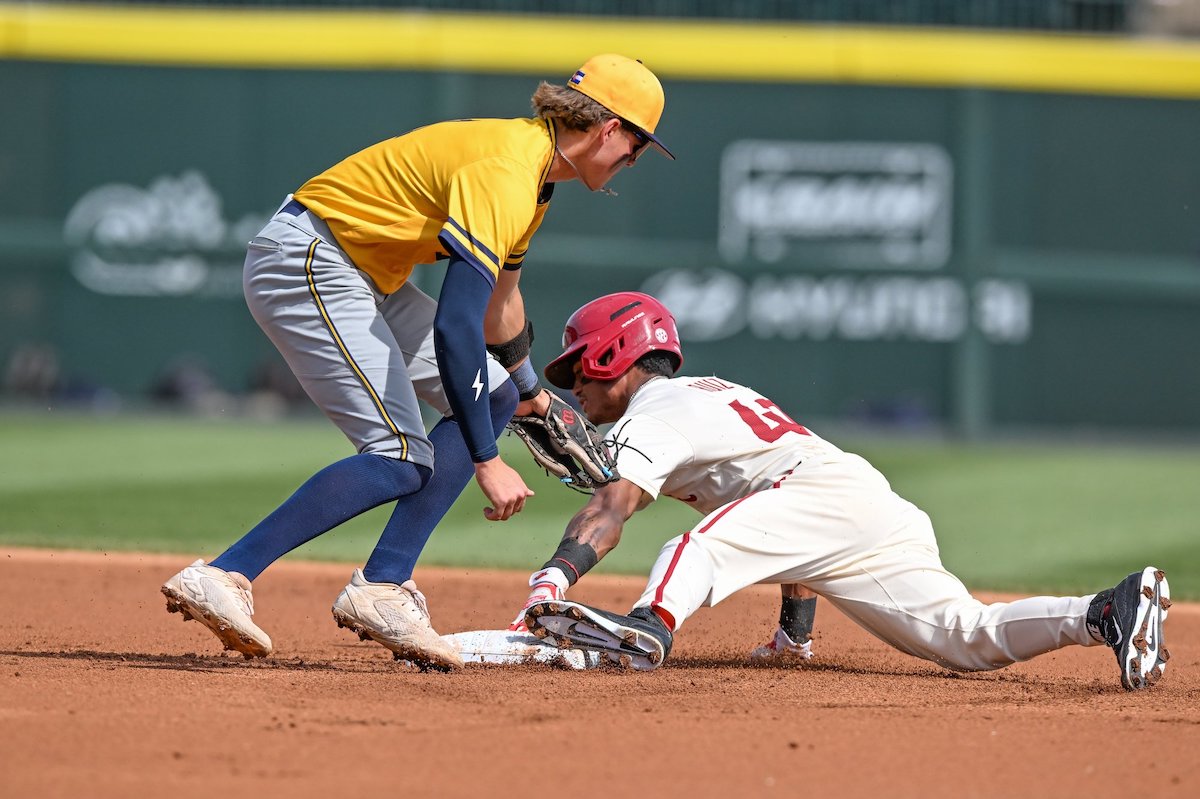 Arkansas baseball notebook: Carter Rutenbar impresses on Ryder Helfrick ...