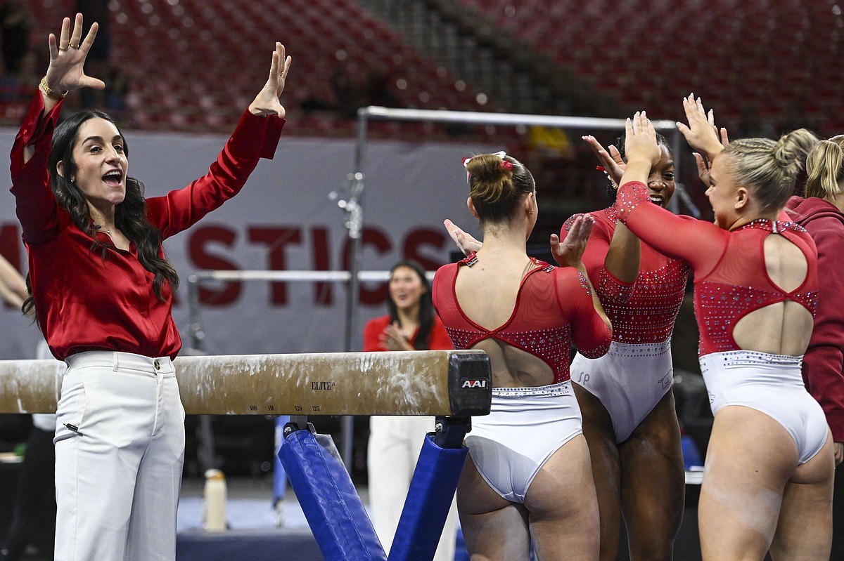 Arkansas gymnastics will likely face top-ranked Oklahoma as No. 9 seed in NCAA Tournament