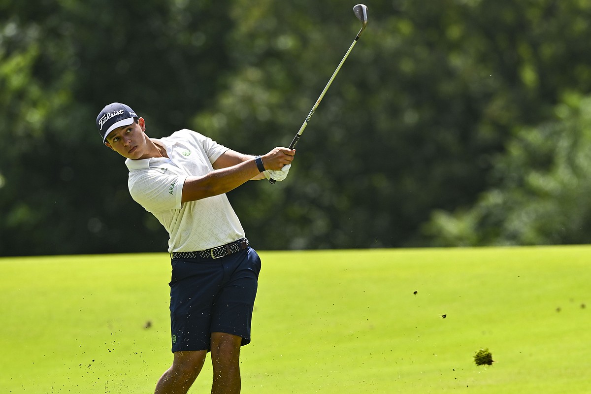 No. 7 Arkansas men's golf in fifth place after 2 rounds at Valspar Collegiate Invitational